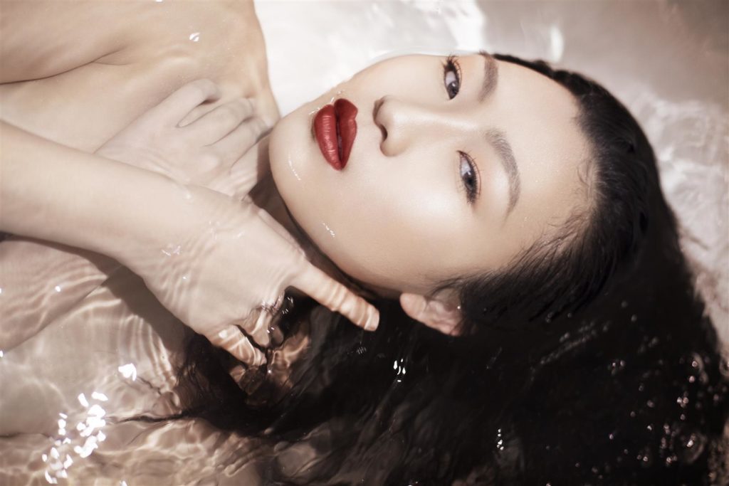 mandi cheung singapore basic models female host artiste